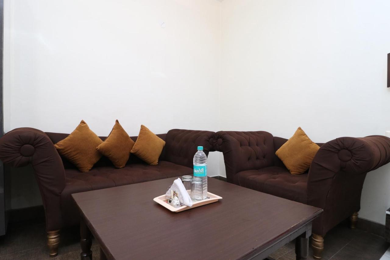 Oyo 29637 Hotel Kakkar Ludhiana Esterno foto